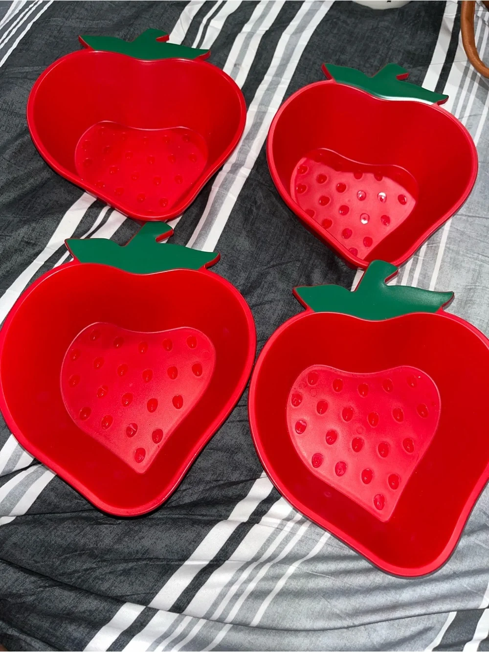 Red Strawberry -Shaped Snack Bowls with Green Leaf Accent - Pack of 4